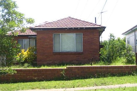 34 Clement St, Guildford, NSW 2161