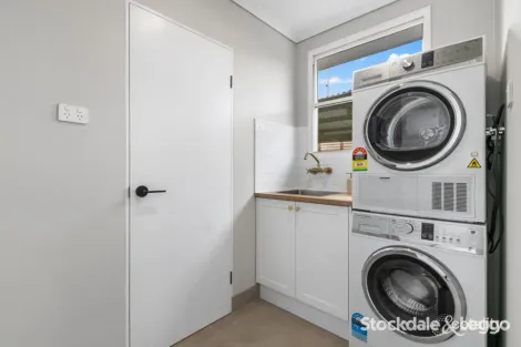 Property photo of 46 Maple Crescent Churchill VIC 3842