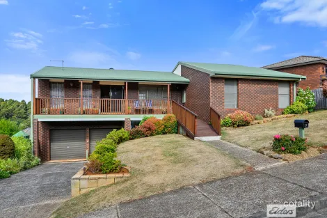 Property photo of 7 Sassafras Crescent Romaine TAS 7320