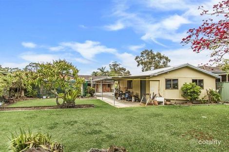 Property photo of 28 Cadonia Road Tuggerawong NSW 2259