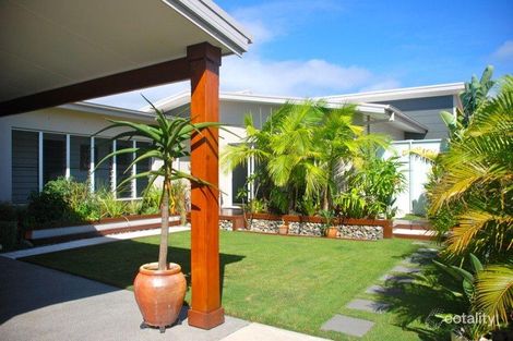 Property photo of 20 Island Road Sapphire Beach NSW 2450