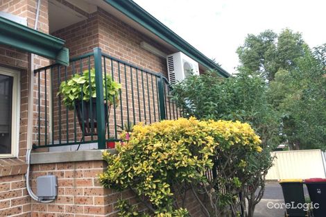 Property photo of 2/240 Macquarie Street South Windsor NSW 2756