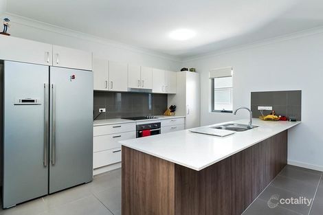 Property photo of 35/8 Win Street Eight Mile Plains QLD 4113