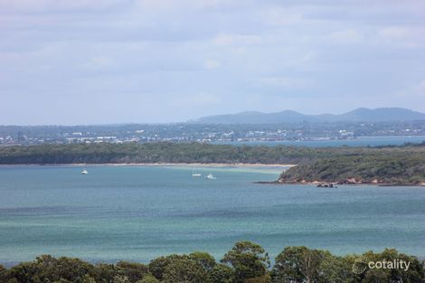Property photo of 111 Rainbow Crescent Dunwich QLD 4183