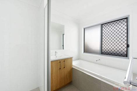 Property photo of 67 Leslie Crescent Baringa QLD 4551