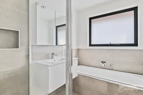 Property photo of 4/2 Vienne Drive Howrah TAS 7018