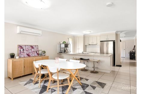 Property photo of 36 Waterlilly Court Rothwell QLD 4022