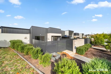Property photo of 14/206 Pro Hart Avenue Strathnairn ACT 2615