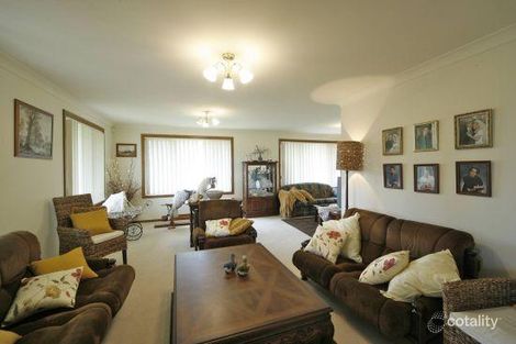 Property photo of 30 Woolshed Place Currans Hill NSW 2567