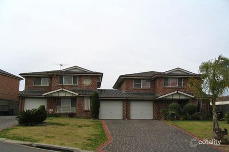 1b Dolphin Cl, Green Valley, NSW 2168