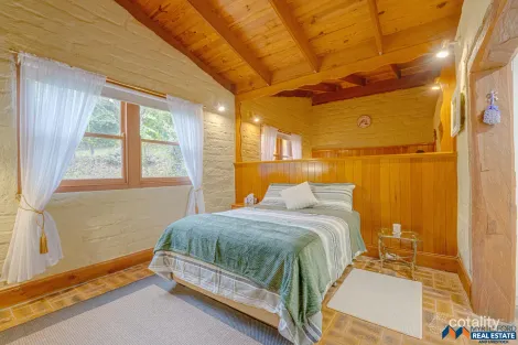 Property photo of 7 Panorama Drive Buffalo River VIC 3737