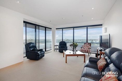 8d/29 Queens Rd, Melbourne, VIC 3004