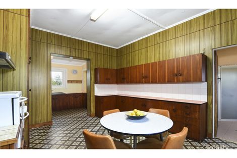 Property photo of 21 Bond Street Mount Gambier SA 5290