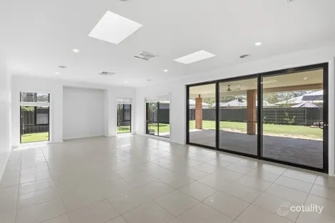 Property photo of 16 Laidler Close Wangaratta VIC 3677