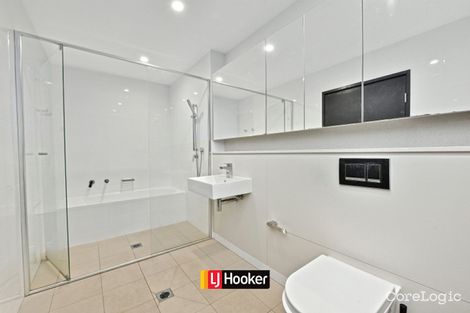 Property photo of 611/12 Nuvolari Place Wentworth Point NSW 2127