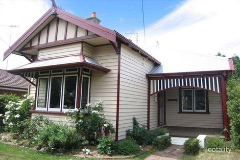 8 Burnbank St, Lake Wendouree, VIC 3350