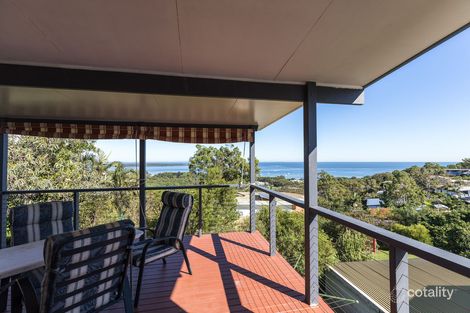 Property photo of 111 Rainbow Crescent Dunwich QLD 4183