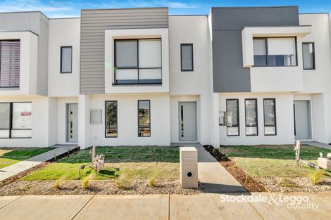 1/21 Louisville Dr, Thornhill Park, VIC 3335