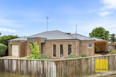 Property photo of 1/2 Pickett Crescent Belmont VIC 3216