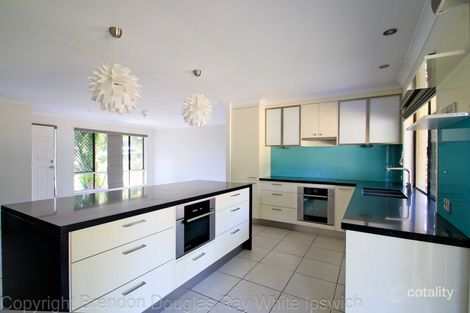 Property photo of 16 Thomas Street Flinders View QLD 4305