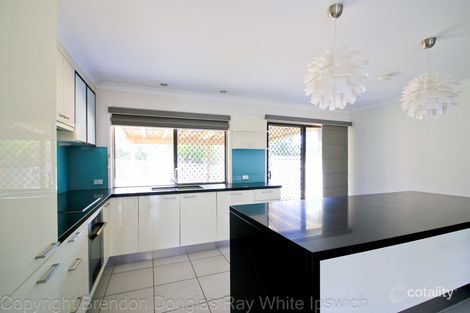 Property photo of 16 Thomas Street Flinders View QLD 4305
