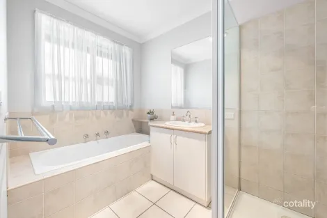 Property photo of 4 Leichhardt Drive Mildura VIC 3500
