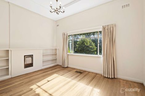 Property photo of 16 Longview Road Balwyn North VIC 3104