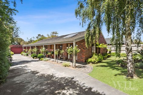 16 Frances Dr, Mount Martha, VIC 3934