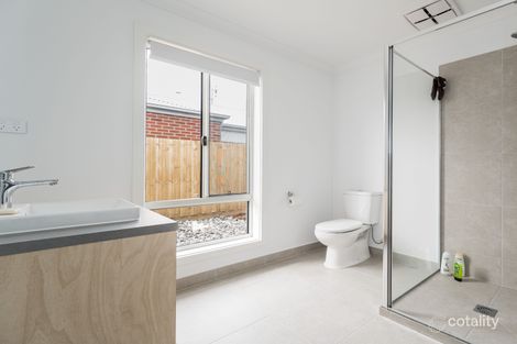 Property photo of 27 Fault Crescent North Wonthaggi VIC 3995