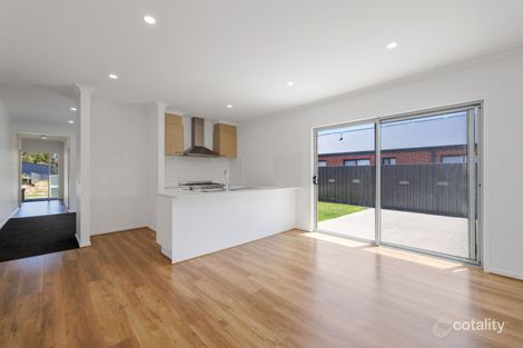 Property photo of 21 Clifton Crescent Cowes VIC 3922