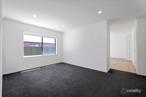 Property photo of 21 Clifton Crescent Cowes VIC 3922