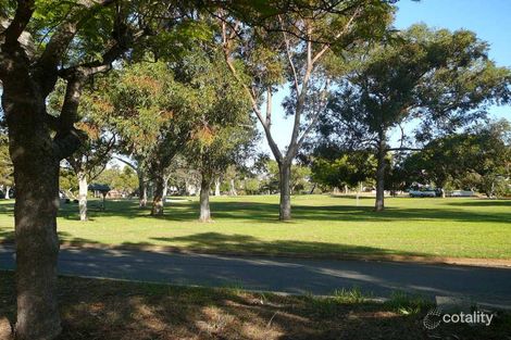 18 Joslin St, Hilton, WA 6163