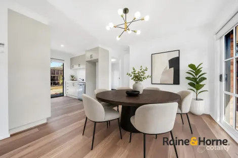 Property photo of 1/4 Bainbridge Court Carrum Downs VIC 3201