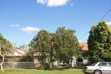 11 Rhyndarra St, Yeronga, QLD 4104