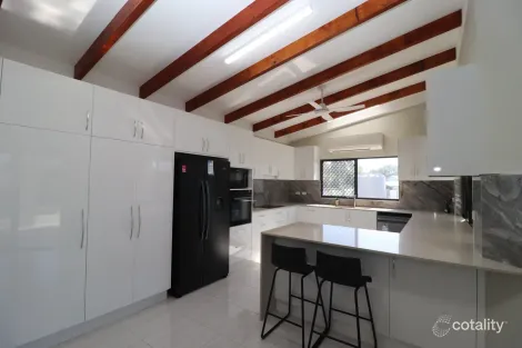 Property photo of 49 Narrah Street Alva QLD 4807