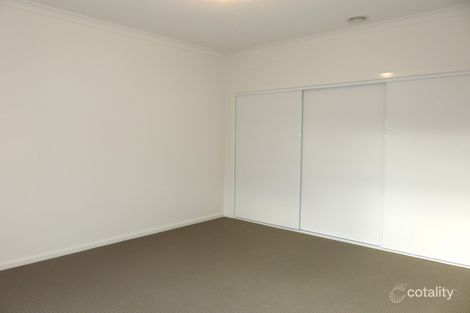 Property photo of 11 Quartz Grove Epping VIC 3076
