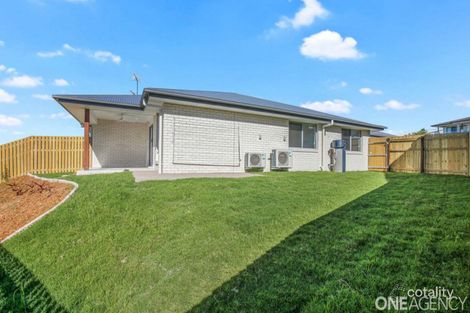 1/3 Ridge View Ct, Nikenbah, QLD 4655