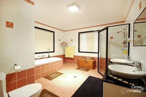 Property photo of 6 Meander Close West Hoxton NSW 2171