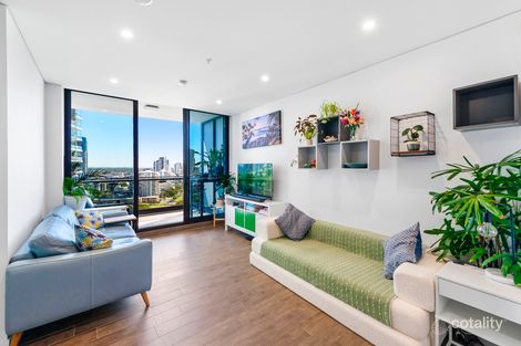 1802/2 COMO CRES, SOUTHPORT, QLD 4215
