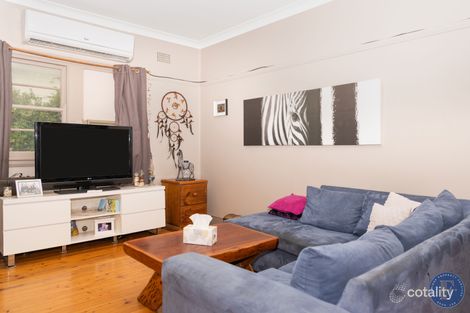 Property photo of 23 Spring Street Young NSW 2594