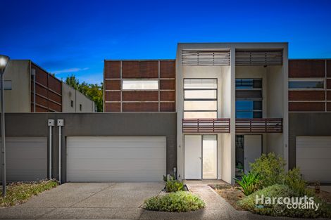 Property photo of 4/1-5 The Close Caroline Springs VIC 3023