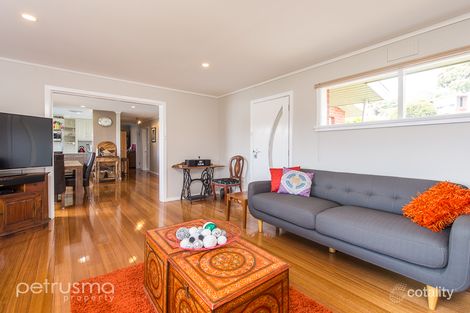 Property photo of 1 Kent Street Lindisfarne TAS 7015