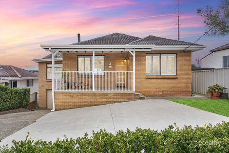 Property photo of 4 Wilga Street Corrimal NSW 2518