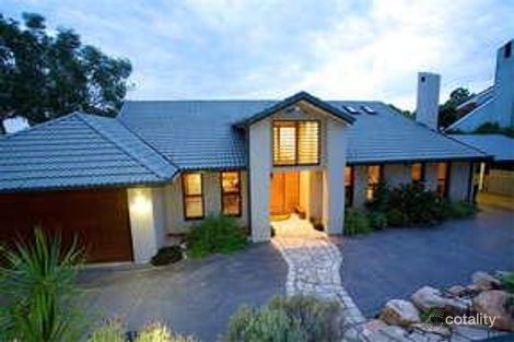 33 Meiers Rd, Indooroopilly, QLD 4068