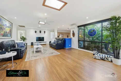 Property photo of 35 Lucas Drive Horsley NSW 2530