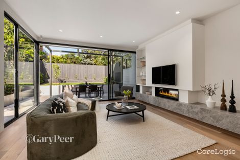 Property photo of 16 Northcote Avenue Caulfield North VIC 3161