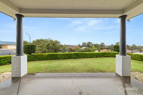 Property photo of 17 Parakeet Outlook Australind WA 6233