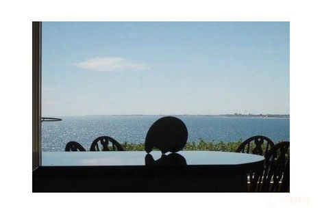 1 Clifftop Cres, Hallett Cove, SA 5158