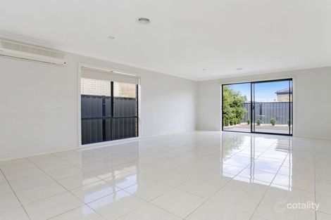 Property photo of 41 Breasley Parkway Point Cook VIC 3030