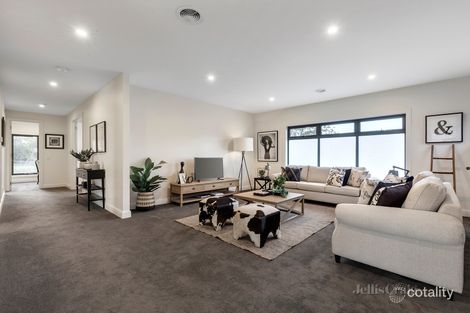 Property photo of 45 Howitt Drive Templestowe Lower VIC 3107